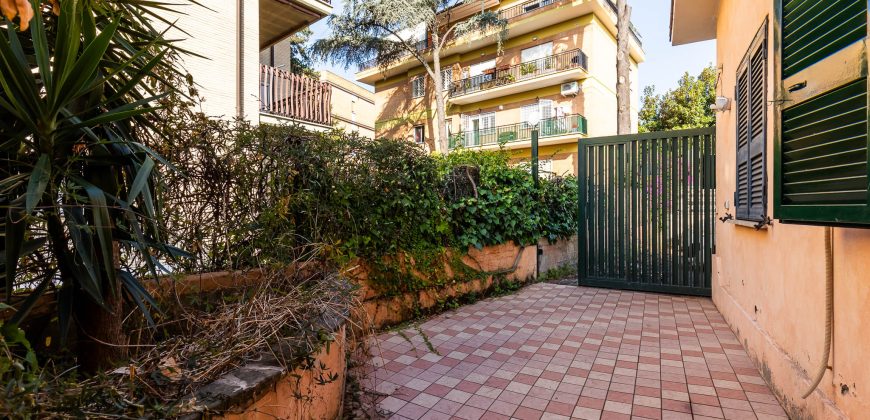 FLEMING , VILLINO INDIPENDENTE CON GIARDINO