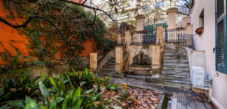 Via Del Giuba , piano terra con giardino.