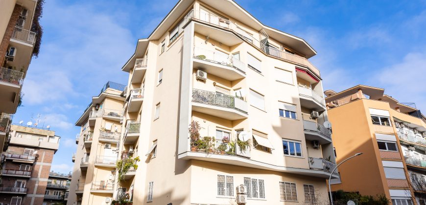 ADIACENTE SAN GIOVANNI, VIA POPULONIA