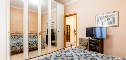 ADIACENTE SAN GIOVANNI, VIA POPULONIA